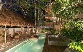 Zereno Boutique Hotel